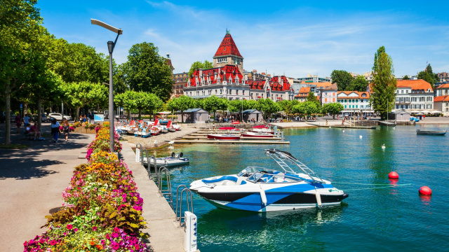 Lausanne